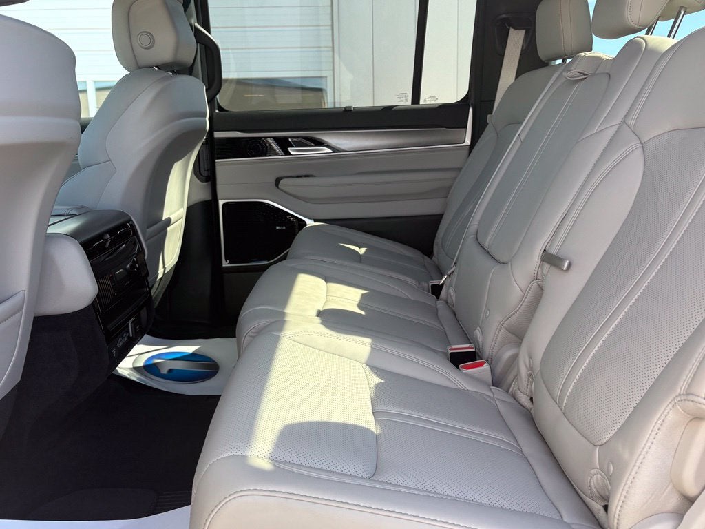 2026 Jeep Grand Wagoneer L Limited Reserve