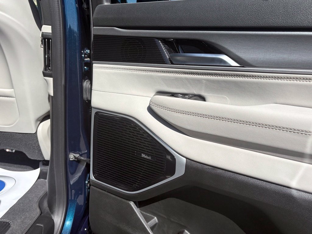 2026 Jeep Grand Wagoneer L Limited Reserve