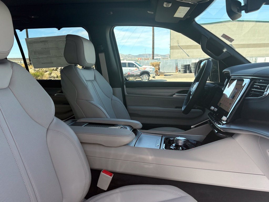 2026 Jeep Grand Wagoneer L Limited Reserve