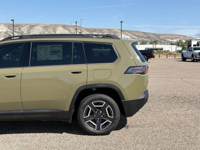 2026 Jeep Cherokee Laredo Hybrid