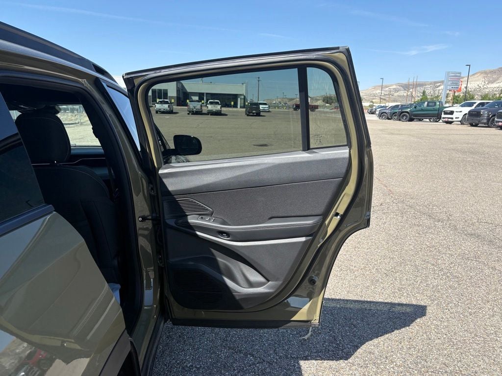 2026 Jeep Cherokee Laredo Hybrid