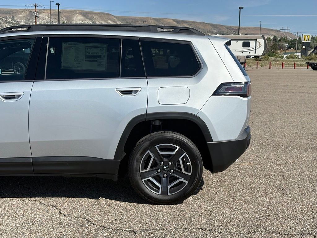 2026 Jeep Cherokee Laredo Hybrid