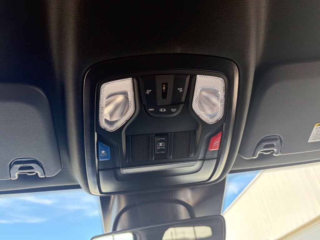 2027 RAM 3500 Tradesman DRW