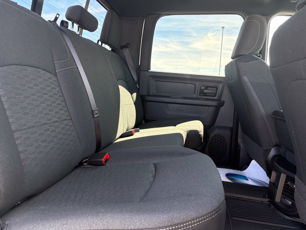 2027 RAM 3500 Tradesman DRW
