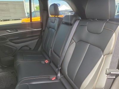 2026 Jeep Grand Cherokee 85th Anniversary Edition