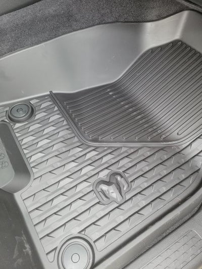 2026 RAM Ram 1500 Laramie Night Edition