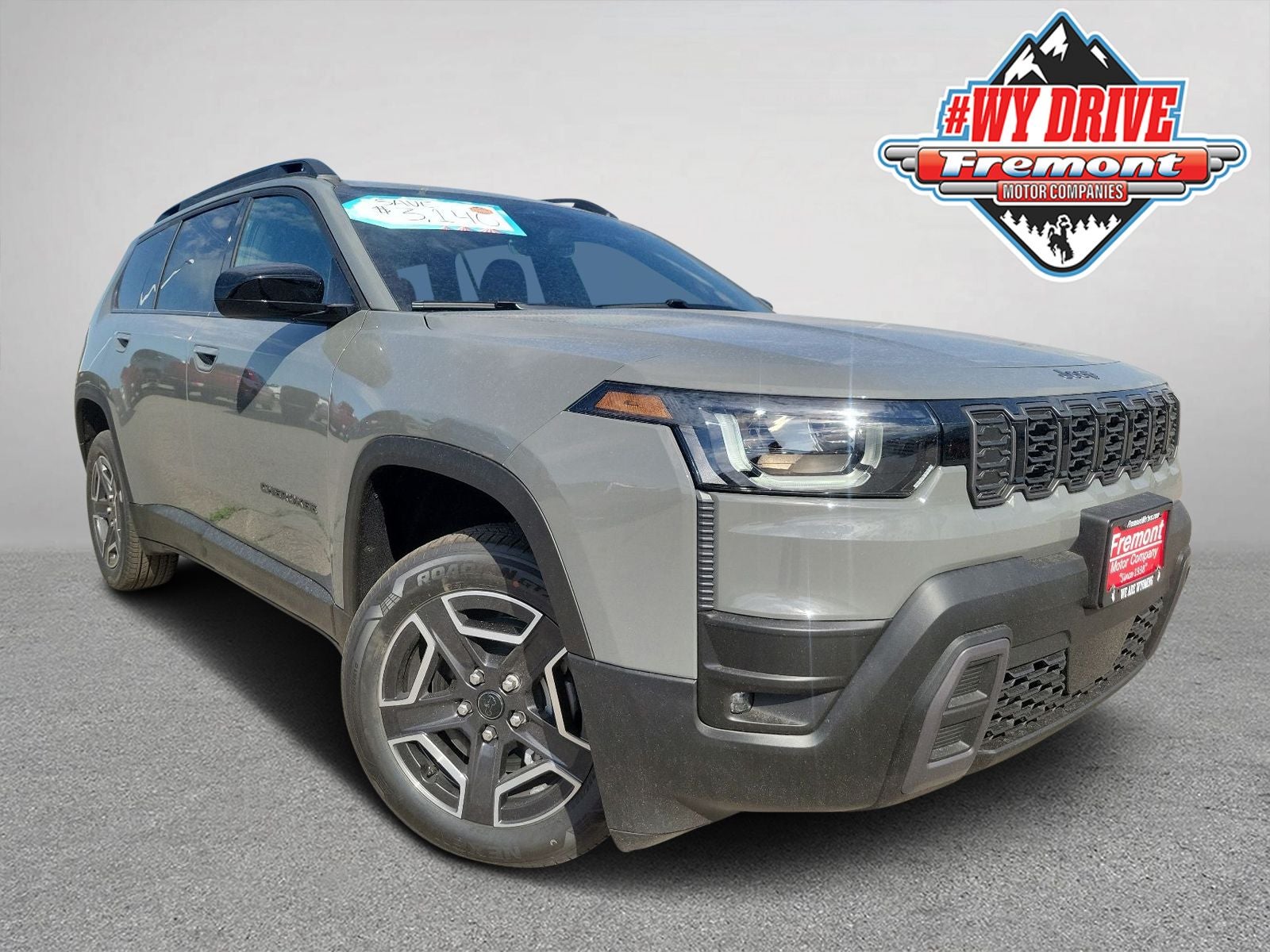2026 Jeep Cherokee Laredo