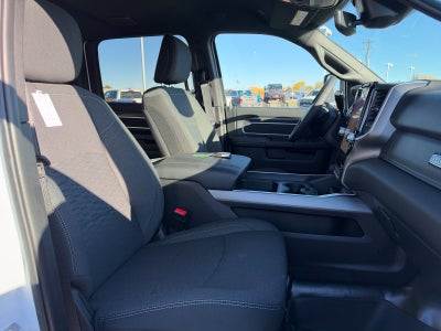 2027 RAM 3500 3500 BIG HORN CREW CAB 4X4 8' BOX