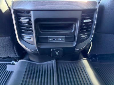2027 RAM 3500 RAM 3500 LARAMIE CREW CAB 4X4 8' BOX