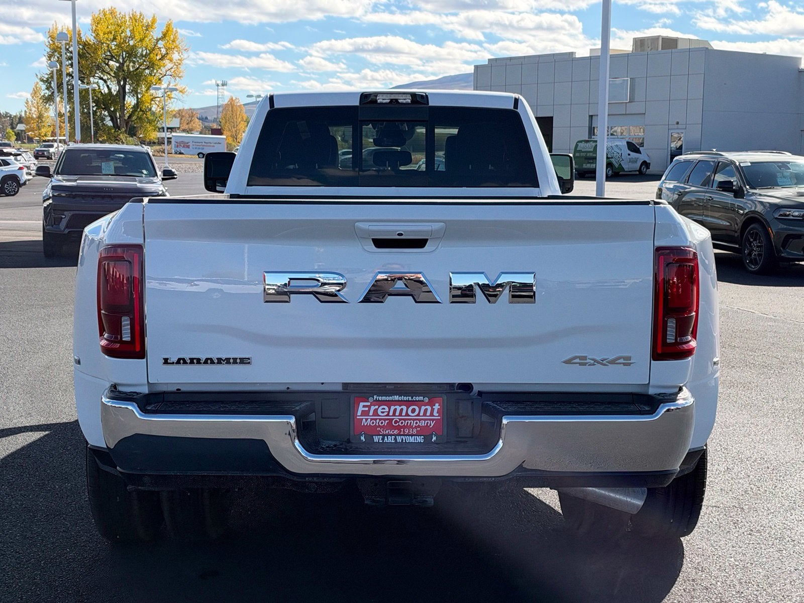 2027 RAM 3500 3500 LAIE CREW CAB 4X4 8' BOX