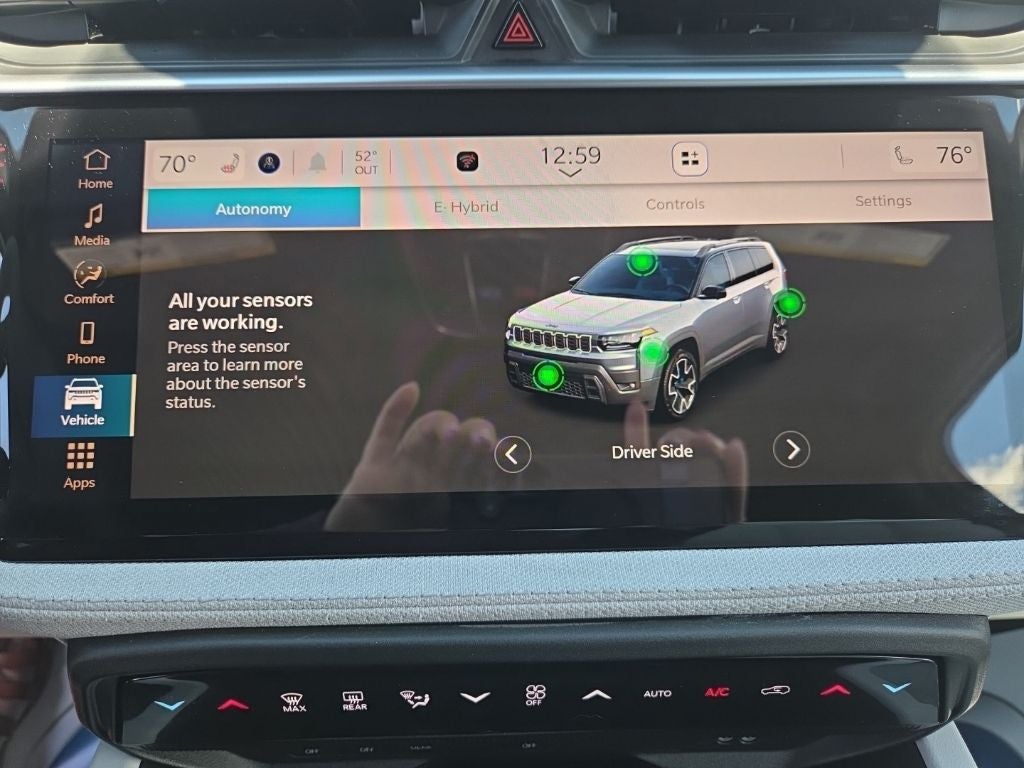 2026 Jeep Cherokee Laredo Hybrid