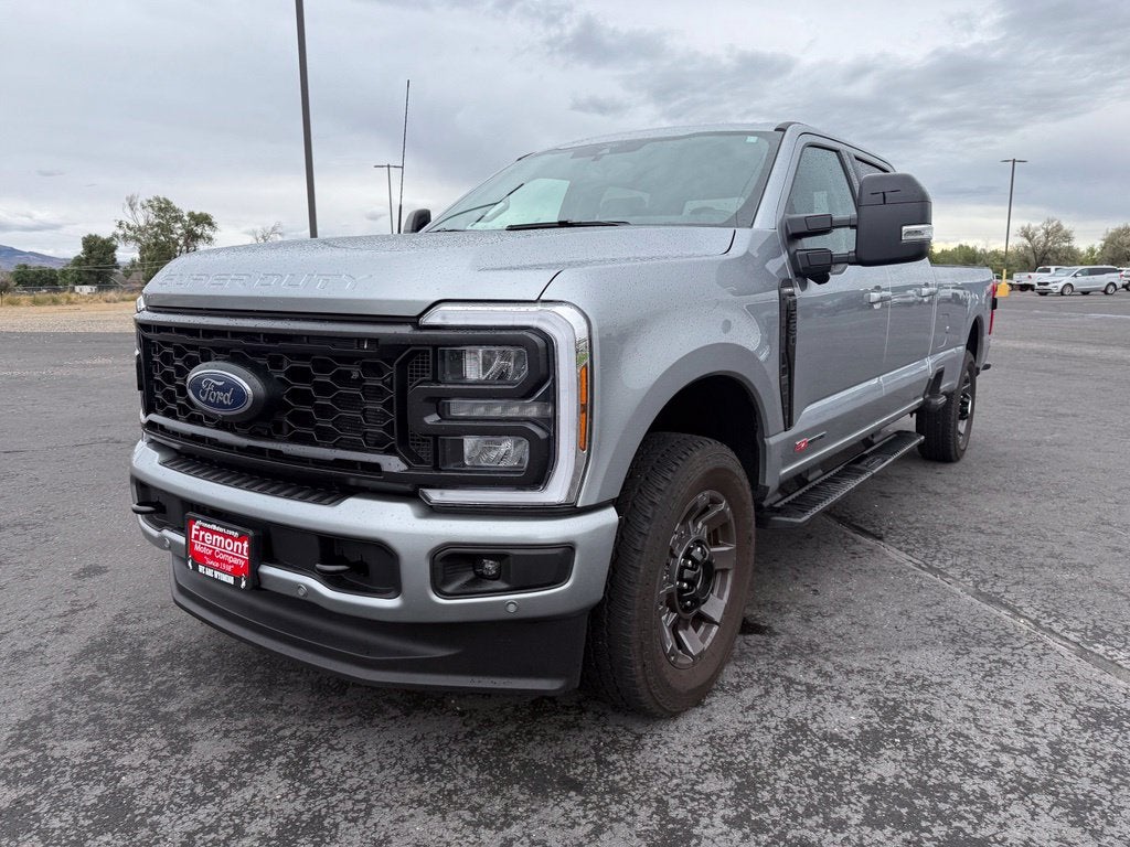 2024 Ford F-350SD Lariat