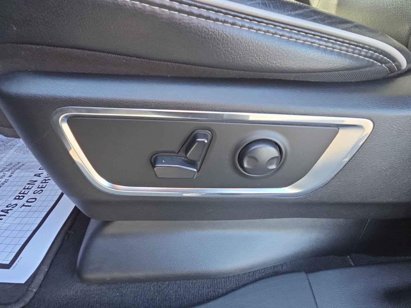 2025 RAM 1500 Laie Crew Cab 4x4 5'7' Box