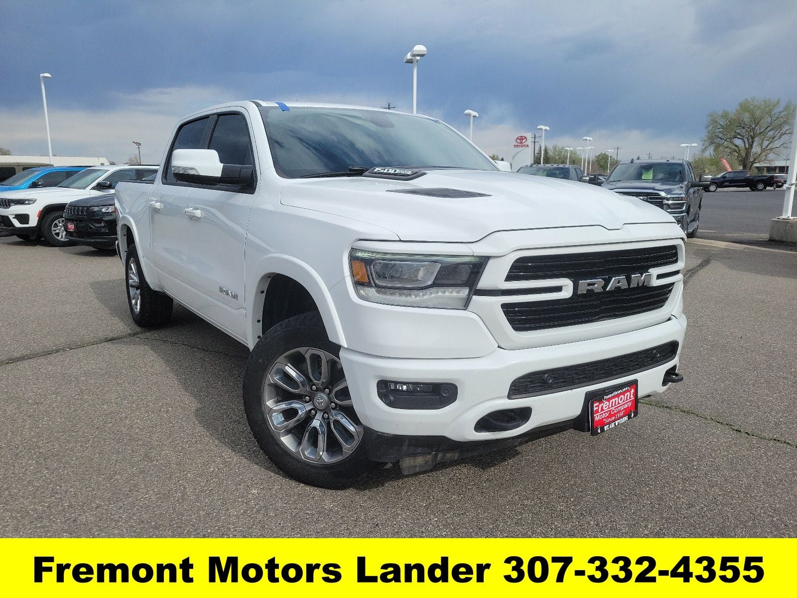 2020 RAM 1500 Laramie 4x4 Crew Cab 5'7's photo