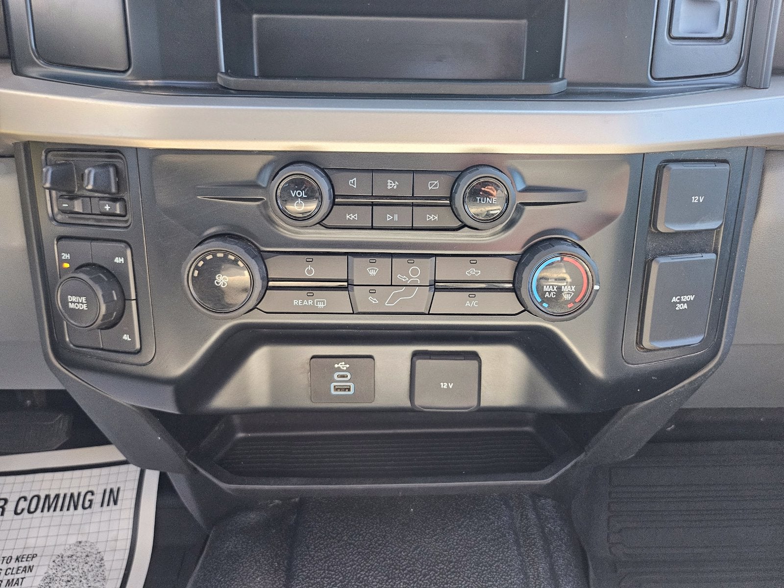 2023 Ford F-450SD XLT