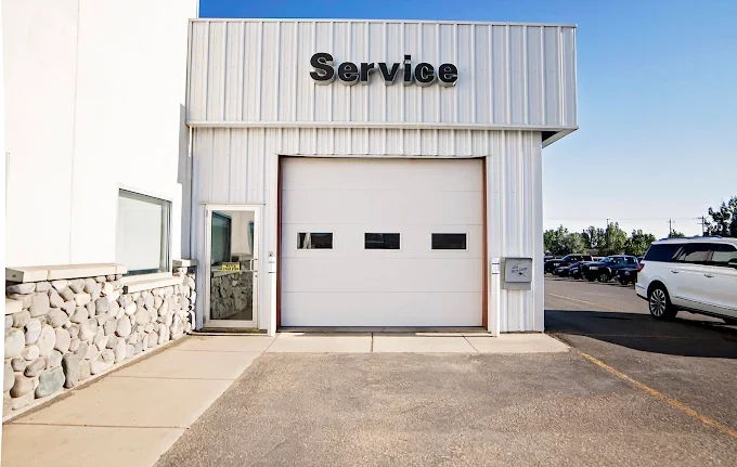 Fremont Motor Cody auto repair facility and diagnostic floor